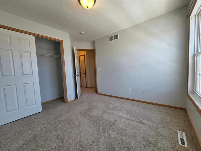 Building Photo - 15842 Frisian Ln