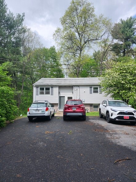 Apartment available is top level. Neighbors are below. - 150 Longmeadow Ln