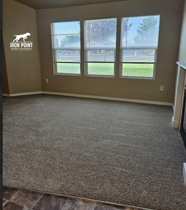 Building Photo - ELD4013