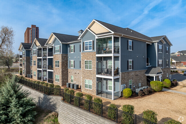 Building Photo - Villas at Fort Mill