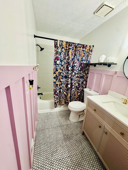 Building Photo - 288 Millside Dr