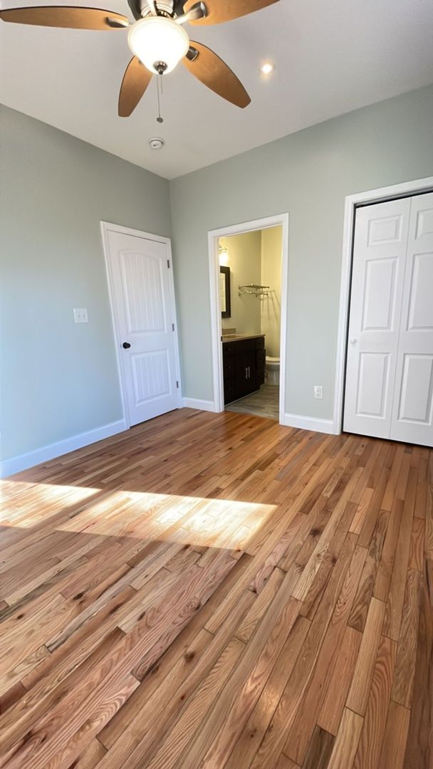 Building Photo - Rare Opportunity on nearly 3 acres!