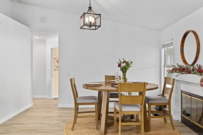 Building Photo - 286 Glendale Ave