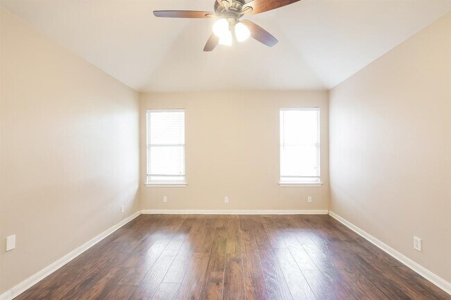 Building Photo - 21304 Secretariat Ridge Ln