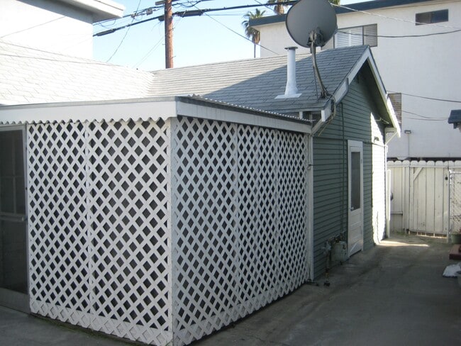 Building Photo - 12730 Venice Blvd