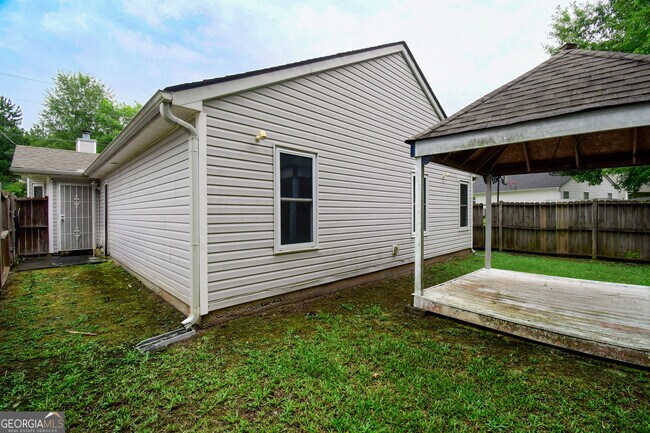 Building Photo - 4747 Bob White Run
