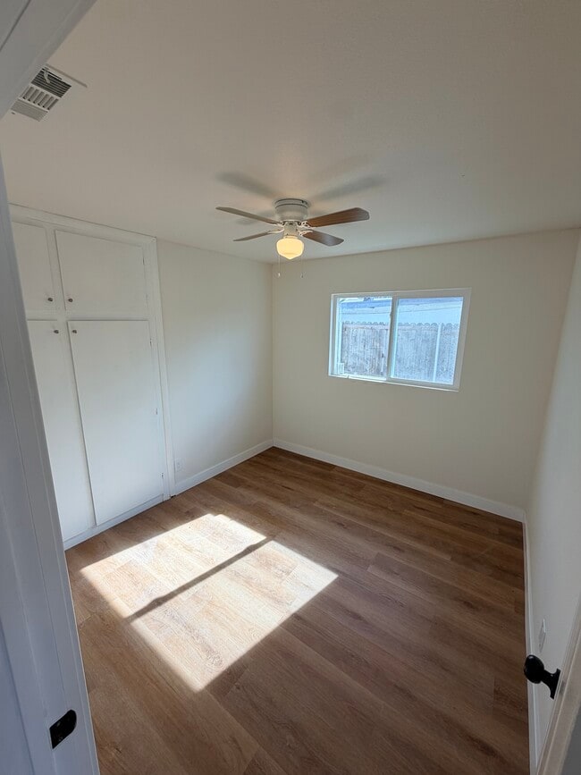 Building Photo - 7767 Colwyn Ave