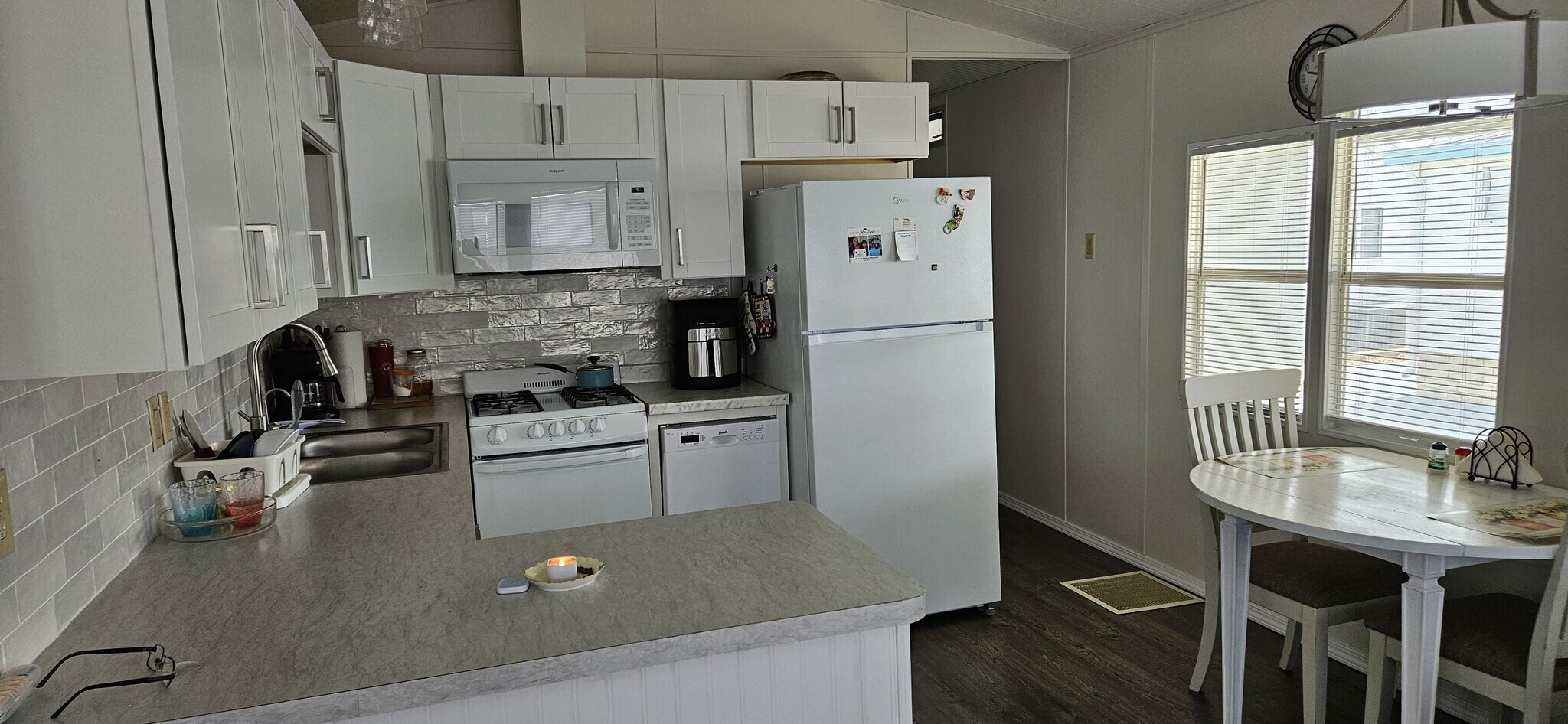 Building Photo - 35101 Condominium Blvd