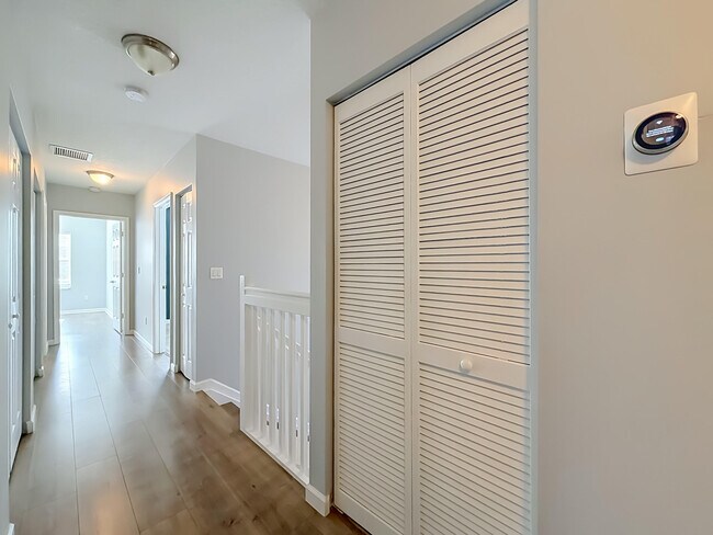 Building Photo - 57 Atwell Dr