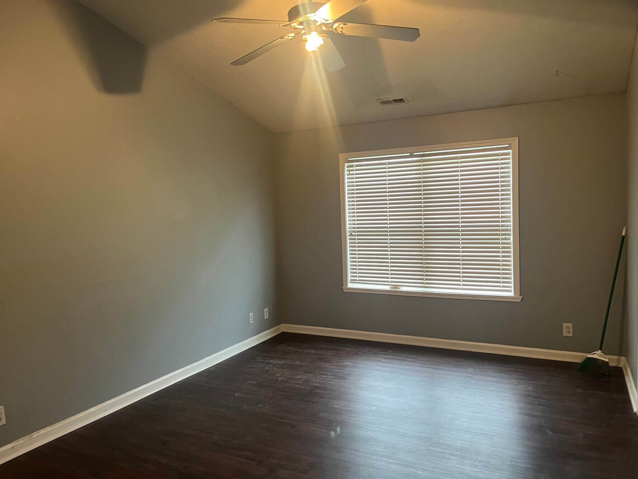 Building Photo - 1766 Quinn Creek Dr