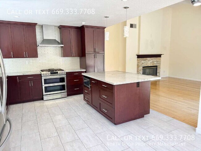 Building Photo - 3281 Falerno Way