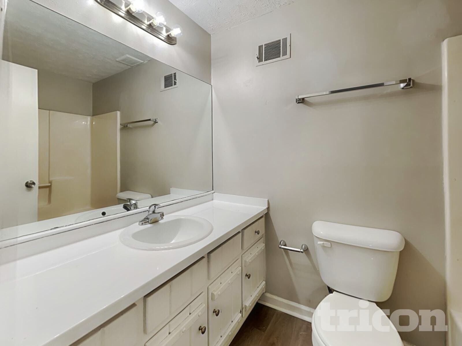 Building Photo - 5577 Mountain Park Way