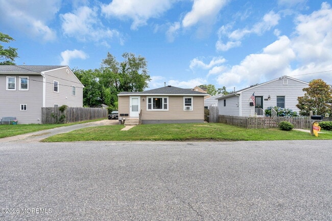 Building Photo - 1218 Lister St