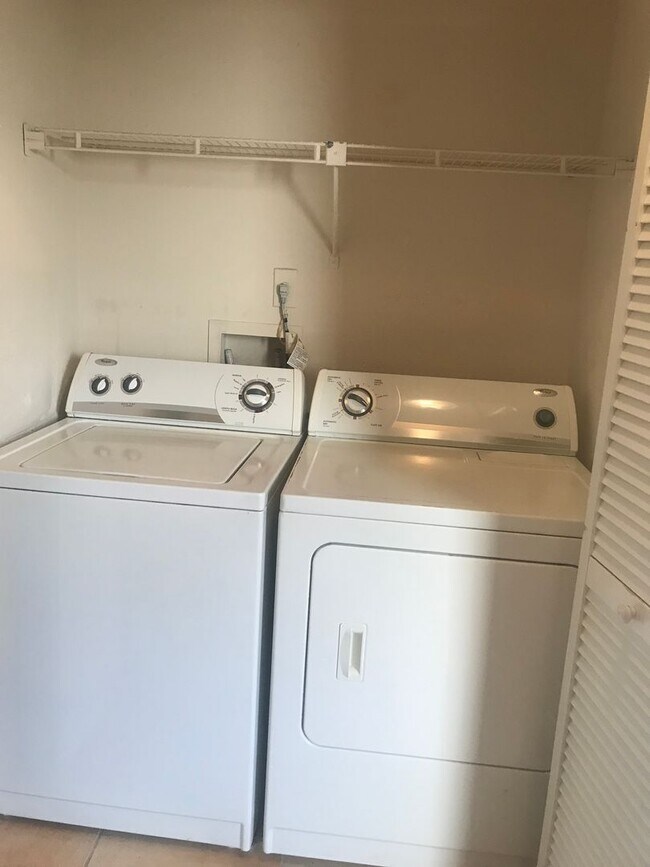 Building Photo - 7605SBD(100)