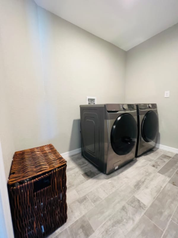 Building Photo - 13480 Trascoro Ln