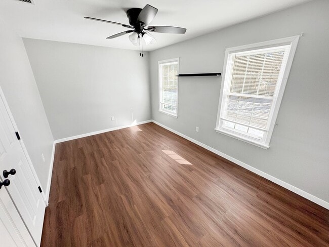 Building Photo - Modern 3 Bedroom Home in Ashland