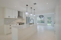 Building Photo - 820 NE 23rd Ave