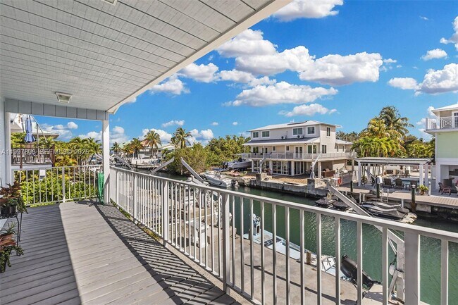 Building Photo - 106 Channel Dr