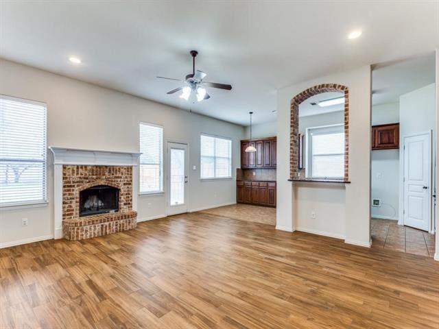 Building Photo - 8325 Estandarte Ct