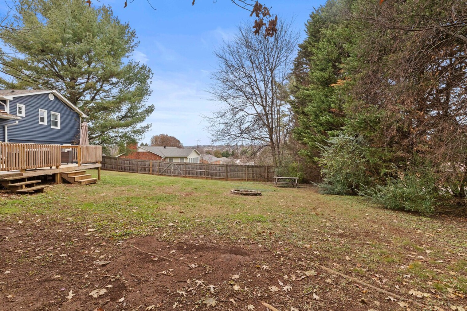 Building Photo - 218 Brandon Rd