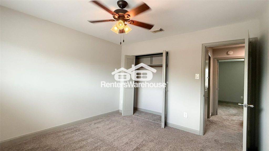 Building Photo - 2226 Triway Ln