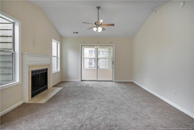 Building Photo - 6716 Willowbrook Dr