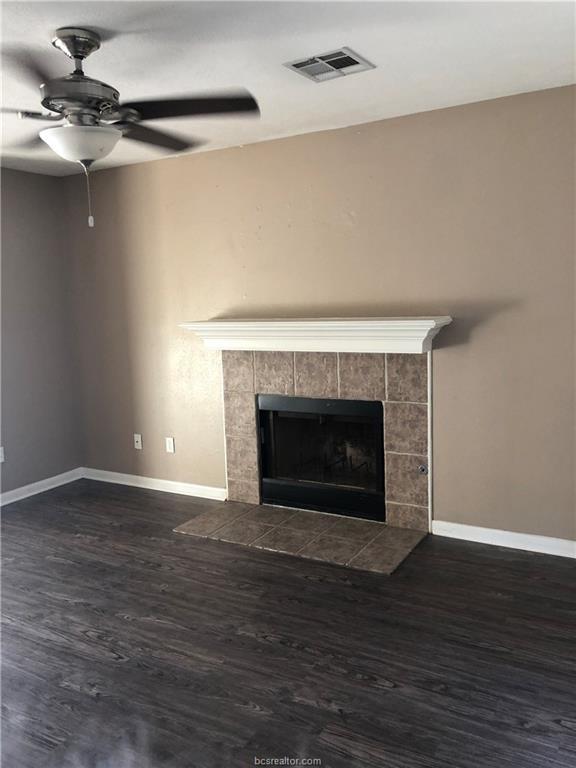 Building Photo - 2412 Pintail Loop