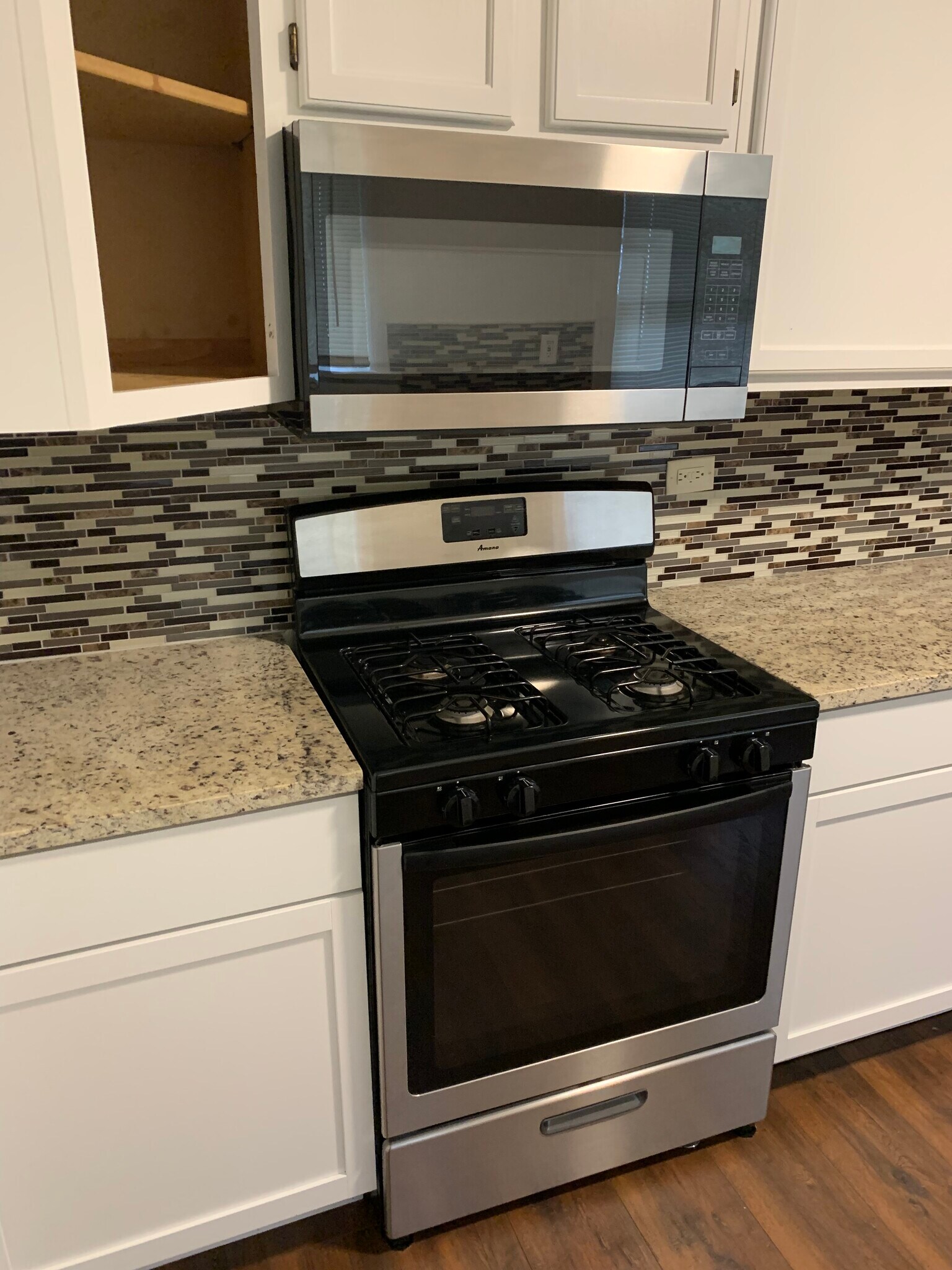 Building Photo - 430 Grand Ave