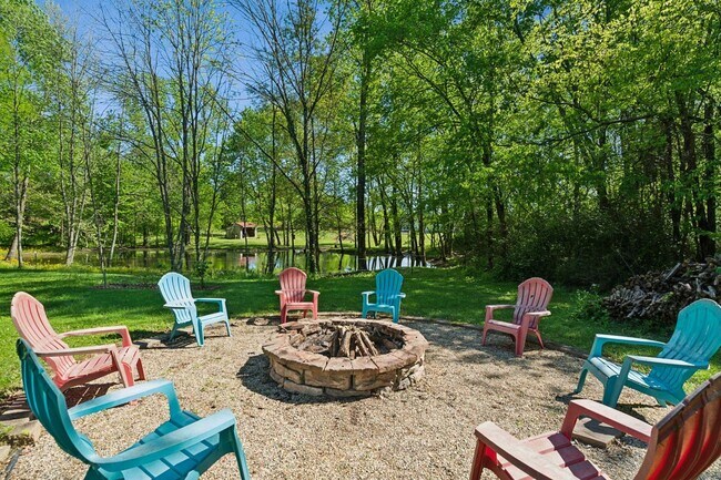 Building Photo - 4137 Jensome Ln