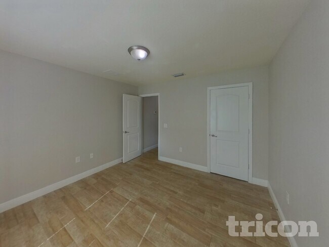 Building Photo - 22404 Cheryl Ave