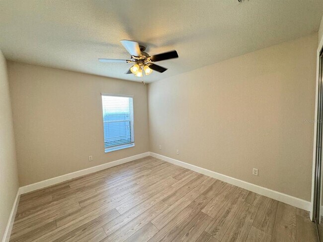 Building Photo - 1268 Toluke Point