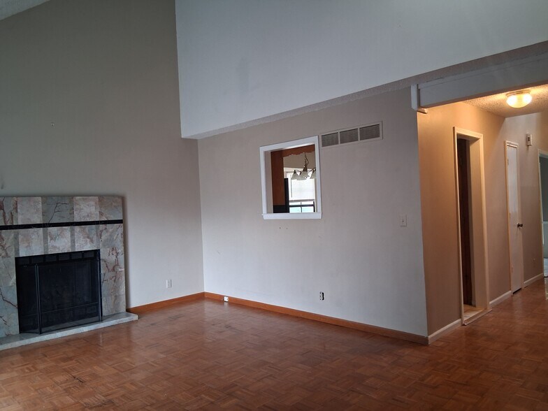 Building Photo - 11434 Reeder St