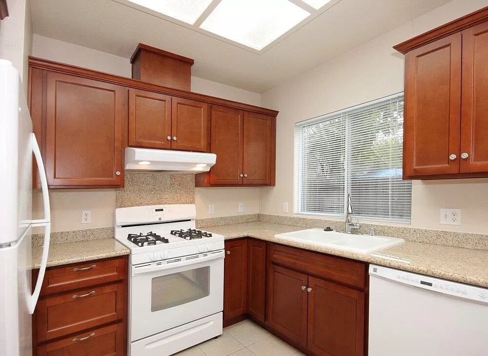 Building Photo - 9409 Laguna Pointe Way