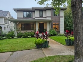 Building Photo - 3840 Upton Ave S