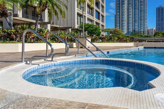 Building Photo - 1650 Ala Moana Blvd