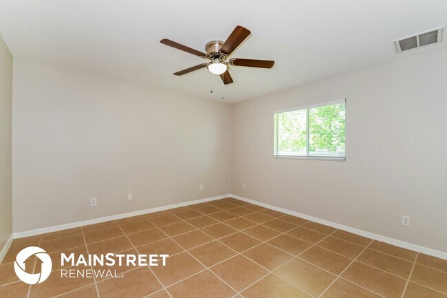 Building Photo - 1804 NE 21st St