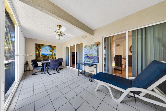 Building Photo - 4040 Crystal Lake Dr