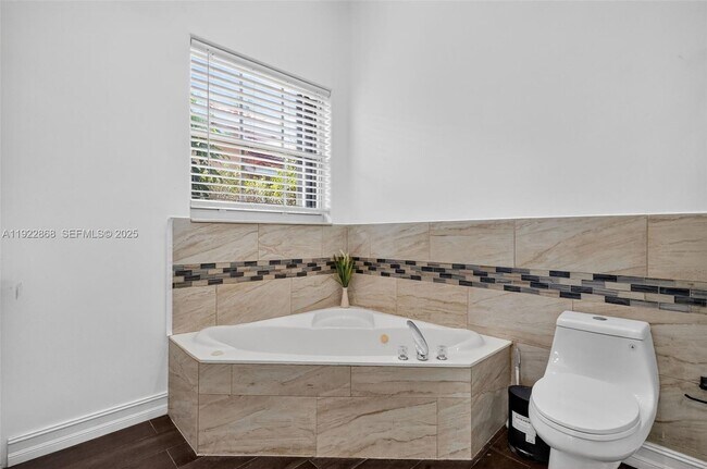 Building Photo - 16432 NW 12th St