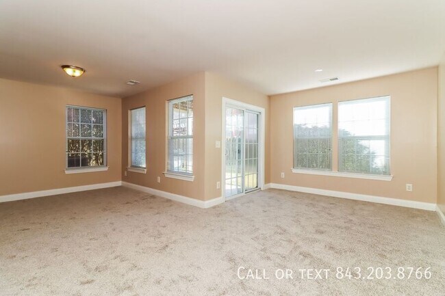 Building Photo - 9034 Parlor Dr