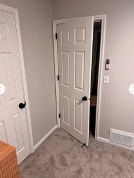 Building Photo - 2842 Virginia Ave S