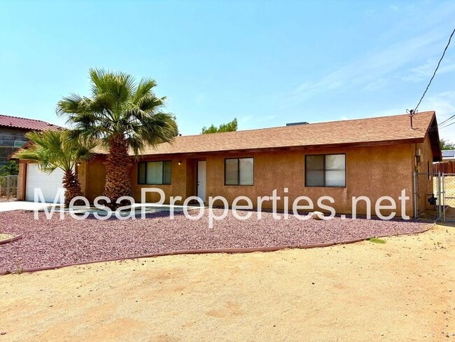 Building Photo - 8988 Grapefruit Ave