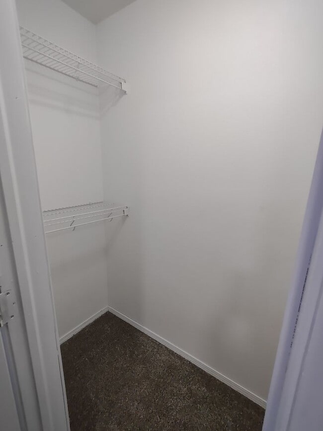 Building Photo - Magnolia Townhome