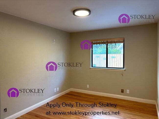 Building Photo - 1852 Olympic Dr