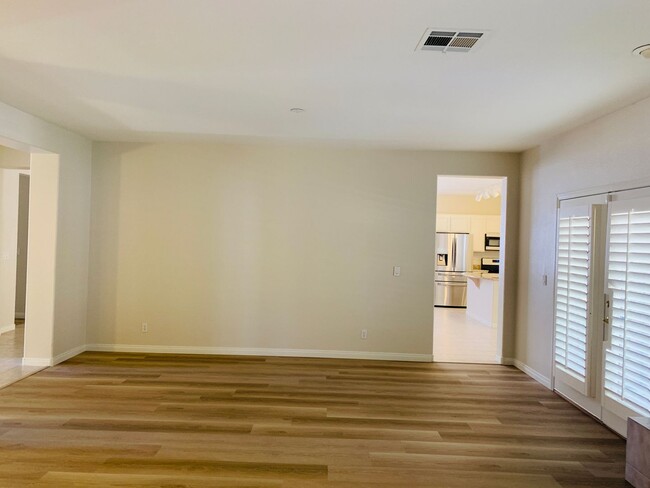 Building Photo - Beautiful home in Green Valley