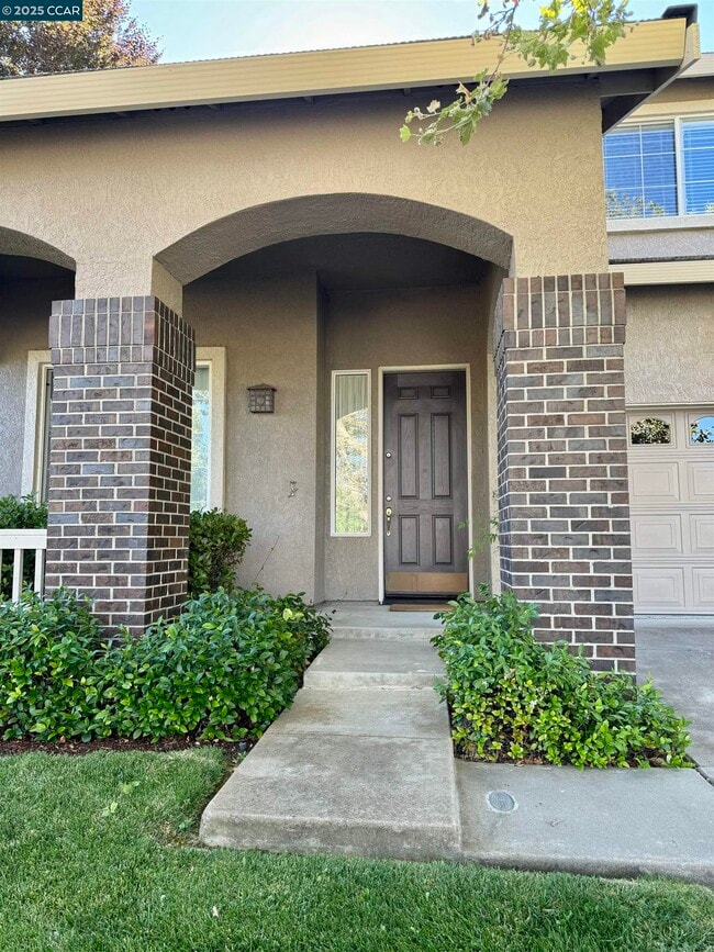 Building Photo - 5179 Keller Ridge Dr