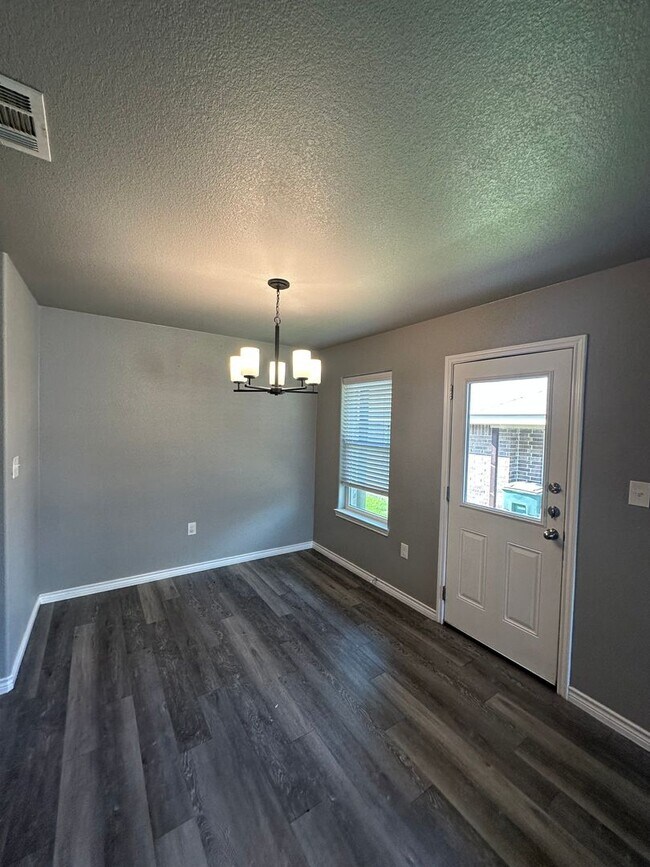 Building Photo - 3Bd/2Ba in Temple TX