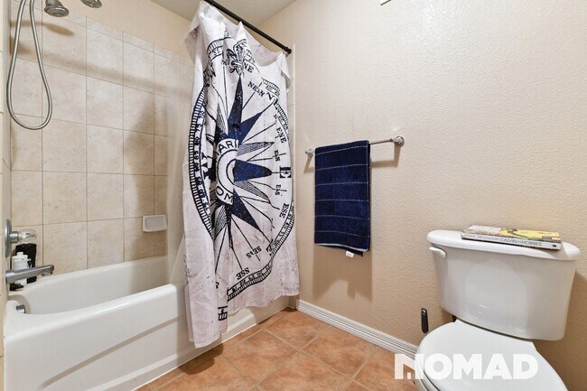 Building Photo - Charming 1BR Condo in Beautiful Boulder (N...