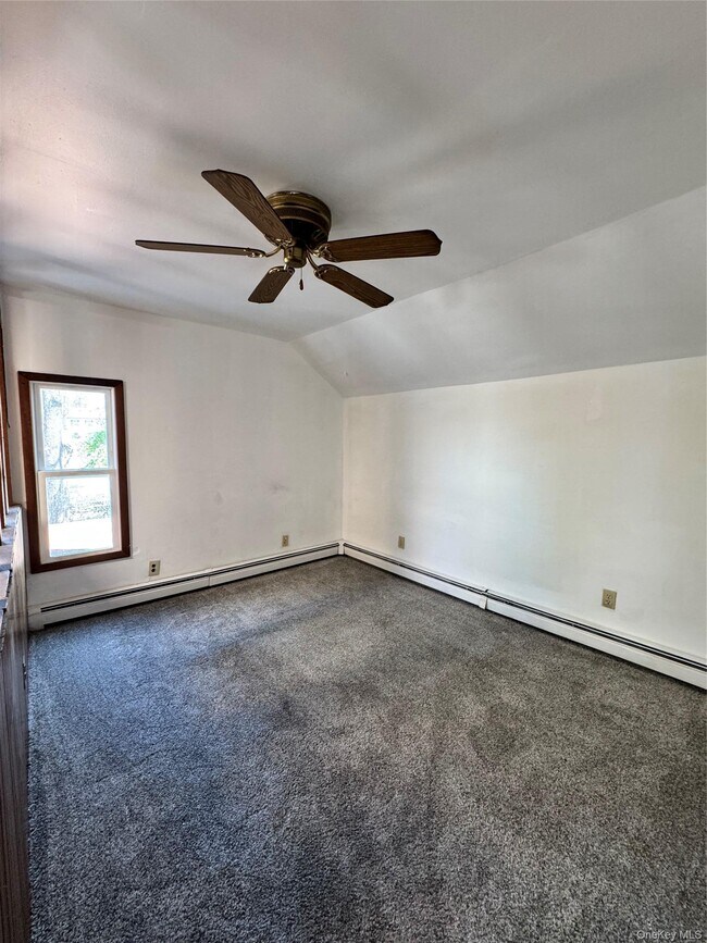 Building Photo - 20 W Academy St