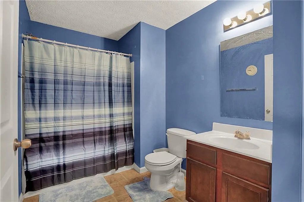 Building Photo - 13415 White Granite Dr