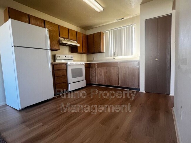 Building Photo - 449 N 1465 W